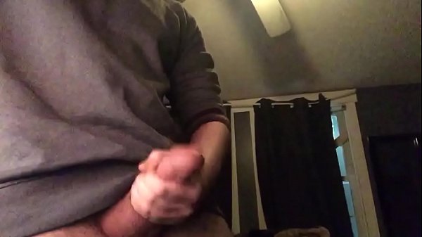 Play MP4 - Jerking off&comma; trying to be quiet&period;