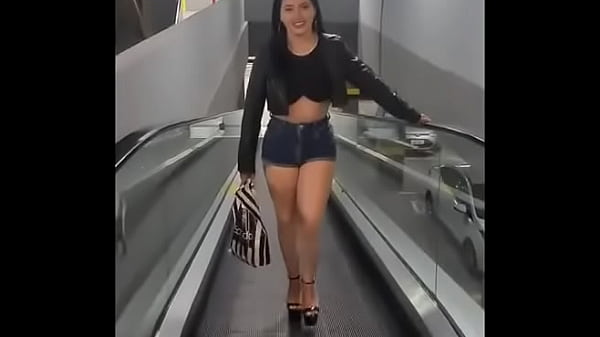 E ai vc quer namorar comigo passear de m&atilde;os dadas no shopping topa 