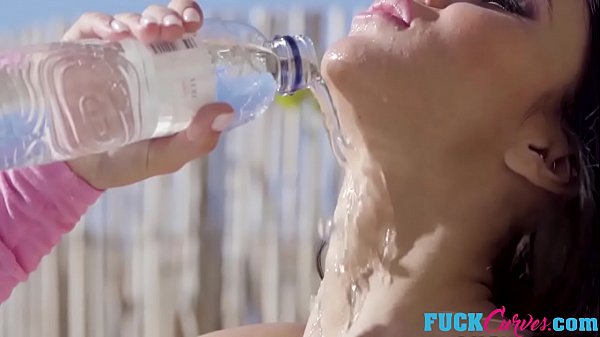 Katrin Tequila In Steel Buns In_The Sun