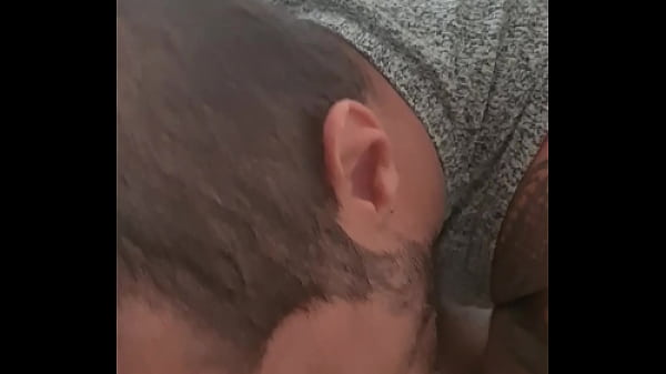 Play MP4 - Pegando o twink no hotel