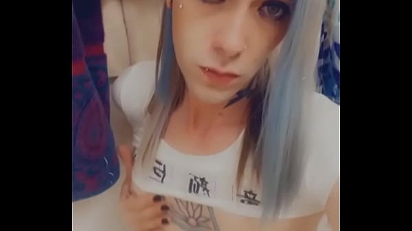 Hot Bikini Girl Masturbating thumbnail