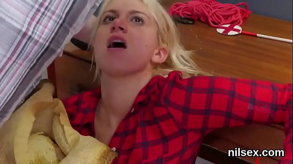 Wicked kitten is taken in anal nuthousefor harsh_treatment