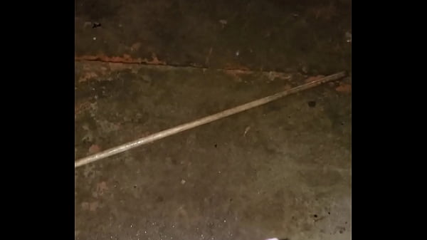 Gozando depois de ver uns pornos gostosos 