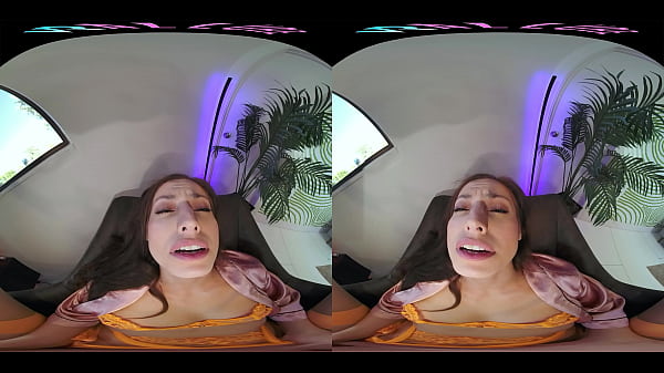 Sexy brunette wakes up horny and wants_you to fuck her in virtual reality