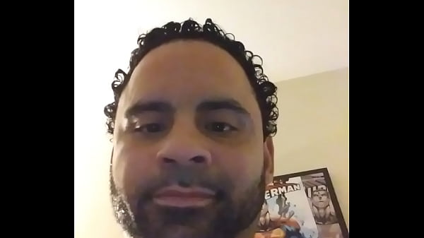 Nonton Hit Me Up thumbnail