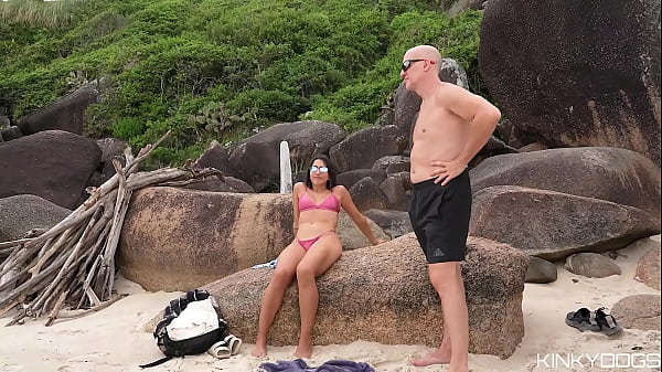 I Went To A Stranger's Place I Met At The Beach To Fuck! thumbnail