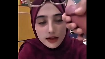 Nonton Hijab Bolwjob thumbnail