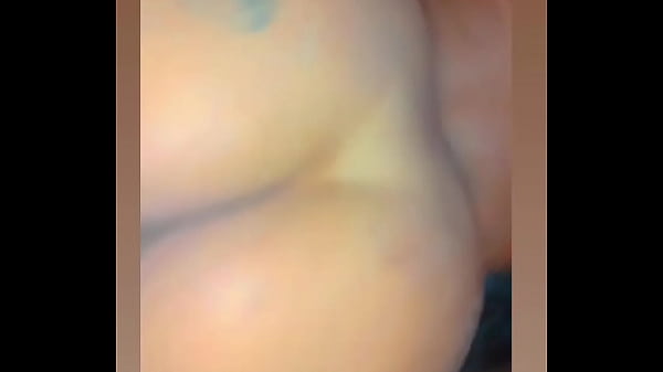 Gravei a puta e ela nem viu. Vou lan&ccedil;ar outro video comendo cuzinho dela se vcs quiserem fala ai nos comentario 