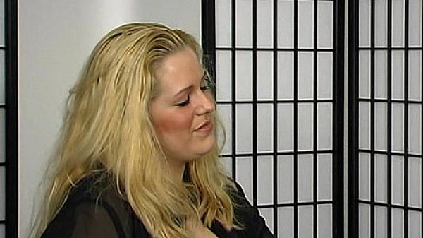 JuliaReaves-XFree - Extrem Versaute Weiber - scene 1 