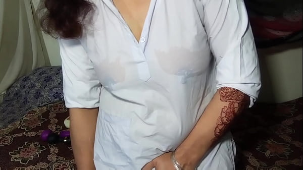 Feel_me and my hot sensual erotic desi indianbody Amrozia from netuandhubby