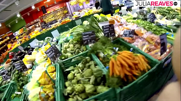 Play MP4 - In the kitchen they have sex with groceries and the ass is fucked&comma; this is what she wants