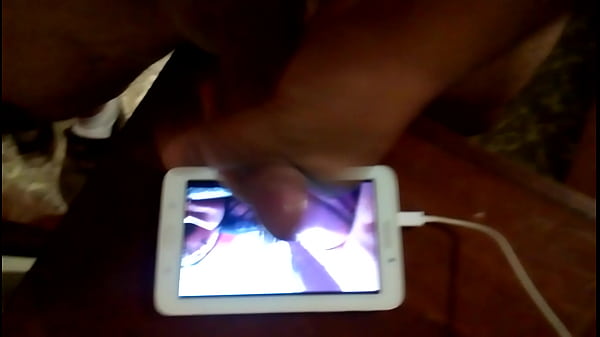 Play MP4 - another tribute tiny