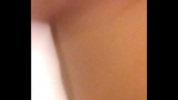 Ej pipes_playing_with thepussy