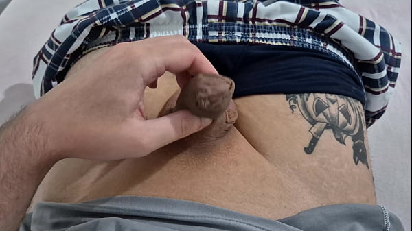 MEU PENIS MOLE ANTES DE EU DORMIR 