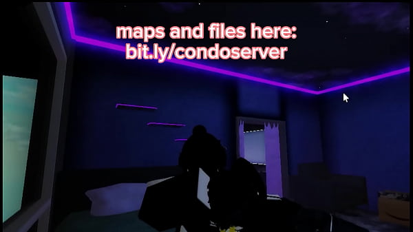 Robloxslut sucking dick