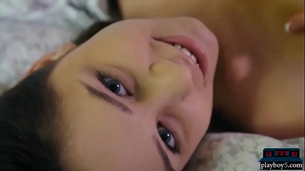 Teenwith a shaved box and a perfect ass_shows all