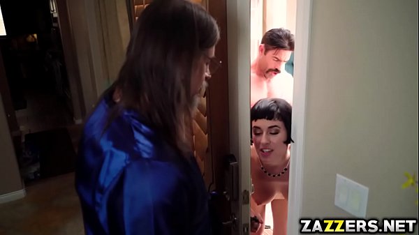 Collector agent_bangs the shopaholic