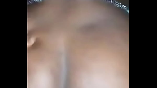 Play MP4 - Am filling good at her back