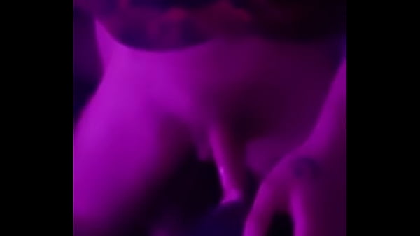 Play MP4 - Jennifer mills again