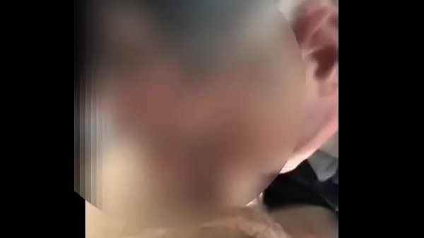 Play MP4 - airport blowjob