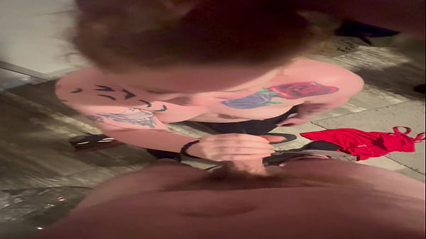 Play MP4 - Ginger Milf gagged while on her knees