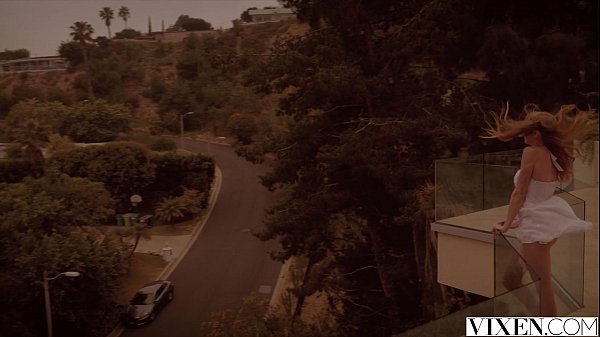 Play MP4 - Vixen Kendra Sunderland Finally fucked By Her Fathers Friend