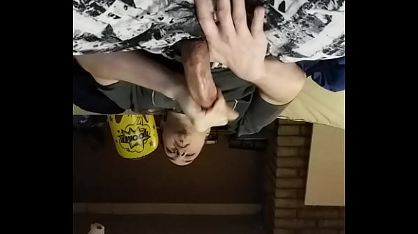 Pretty dick stud cums hard.