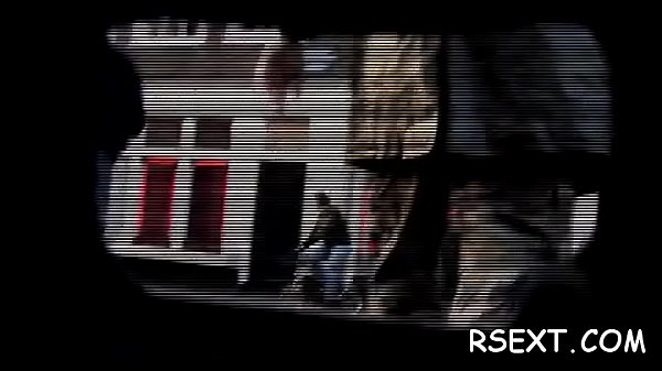 Slim doxy rocks a hard pole 