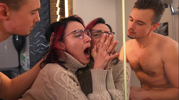 Kisscat Makeup For Dinner But Seduced By Mr.cat And Cum On Face / Kisscat.xyz thumbnail