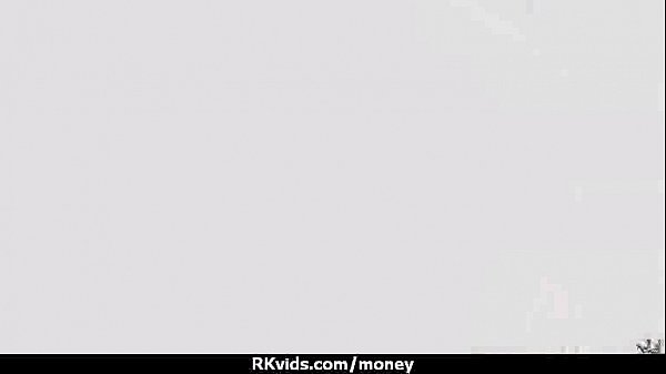 Amateurgirl likes to suck cockfor cash 10