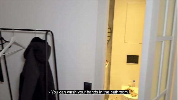 Dog walker came over for a blowjob 