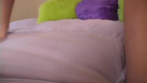 Nonton Slut Ex Girlfriend Getting Naked And Masturbating thumbnail