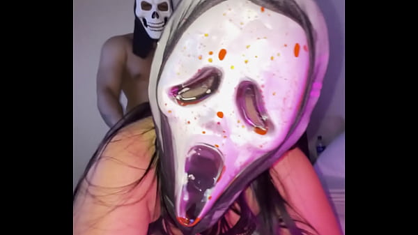 Follando con scary movie en la noche de brujitas 