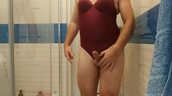 Play MP4 - Sexy Triumph one piece swimsuit