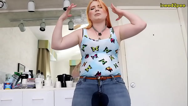 Omorashi Ami Mercury Locked Belt Prank Wetting Her Jeans thumbnail