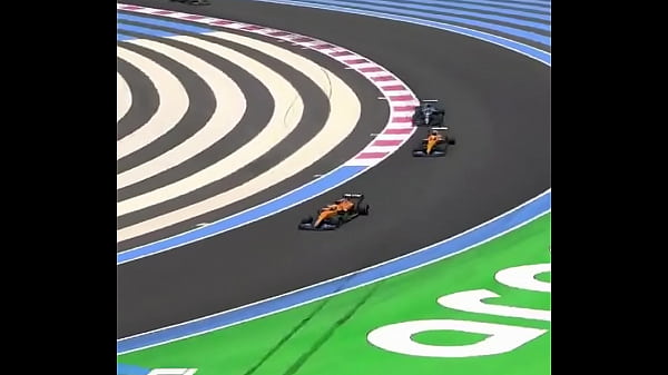 Equipe britânica botando velho_aposentado pra mamar pelo amor de deus tenha piedade Mclata