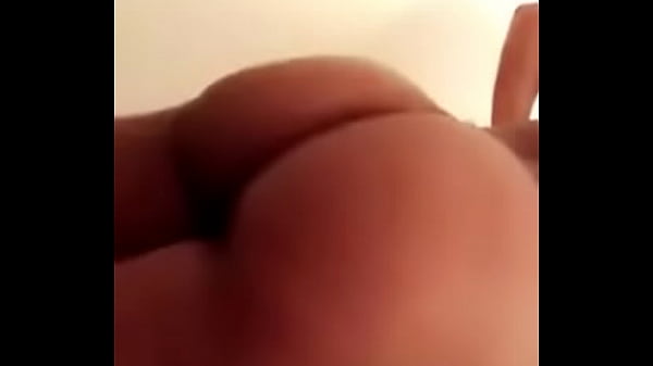 Shaking my ass slight pussy views