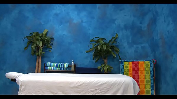 Nonton Juicy Massage thumbnail