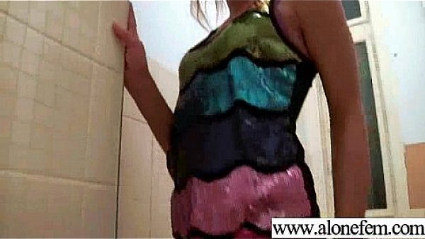 Amateur Teen Girl Mastubating With Toys vid-36 