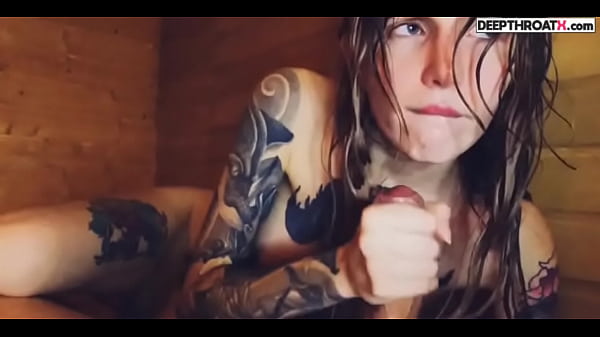 Hot teen gives blowjob in sauna 