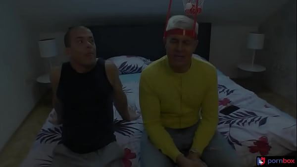 Nonton College Girls Rimming Threesome With Stepdad Dan thumbnail