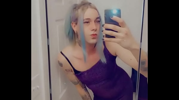 Hot Girl In A Short Dress Masturbating For Blowjobs thumbnail