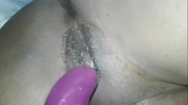 Play MP4 - Wife got that wet wet