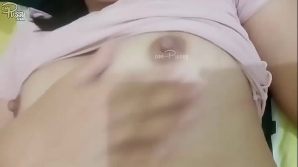 Masturbation selfie of an amateur Asian teen