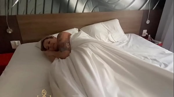 Noite maravilhosa com o massagistado prazer - www.cassianacosta.com