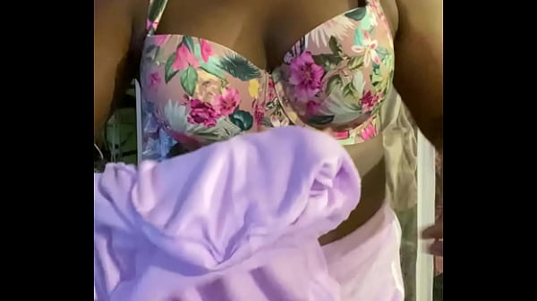 Upcoming underground artist & female rapper al casino black