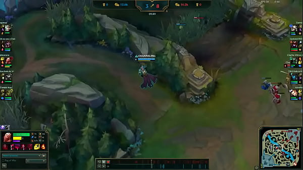 Vlad safadinho dando uma.sugada gostosa no graveto
