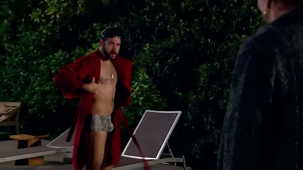 Murilo Benicio sunga na novela 