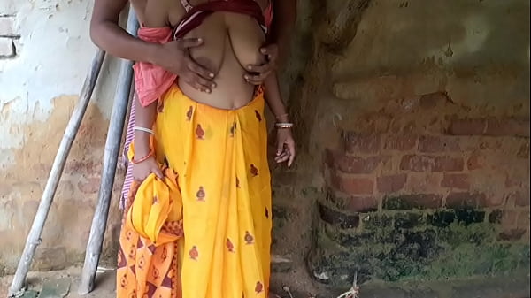 Play MP4 - Priya Got Massaged Naked Extreme