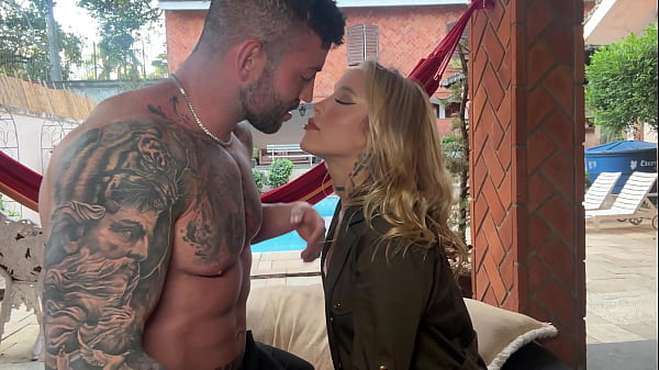 Nonton Petite Brazilian Melting To A Big Cock Fucking And Stretching Her Sweet Pussy - Ariel Bidu thumbnail